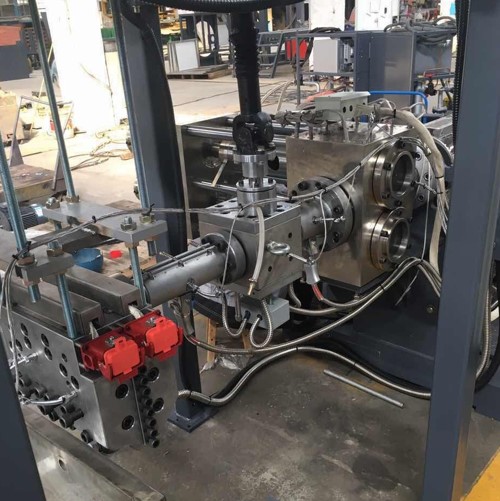 ?？迫垠w泵+雙柱換網(wǎng)器 PET打包帶生產(chǎn)線(xiàn)2